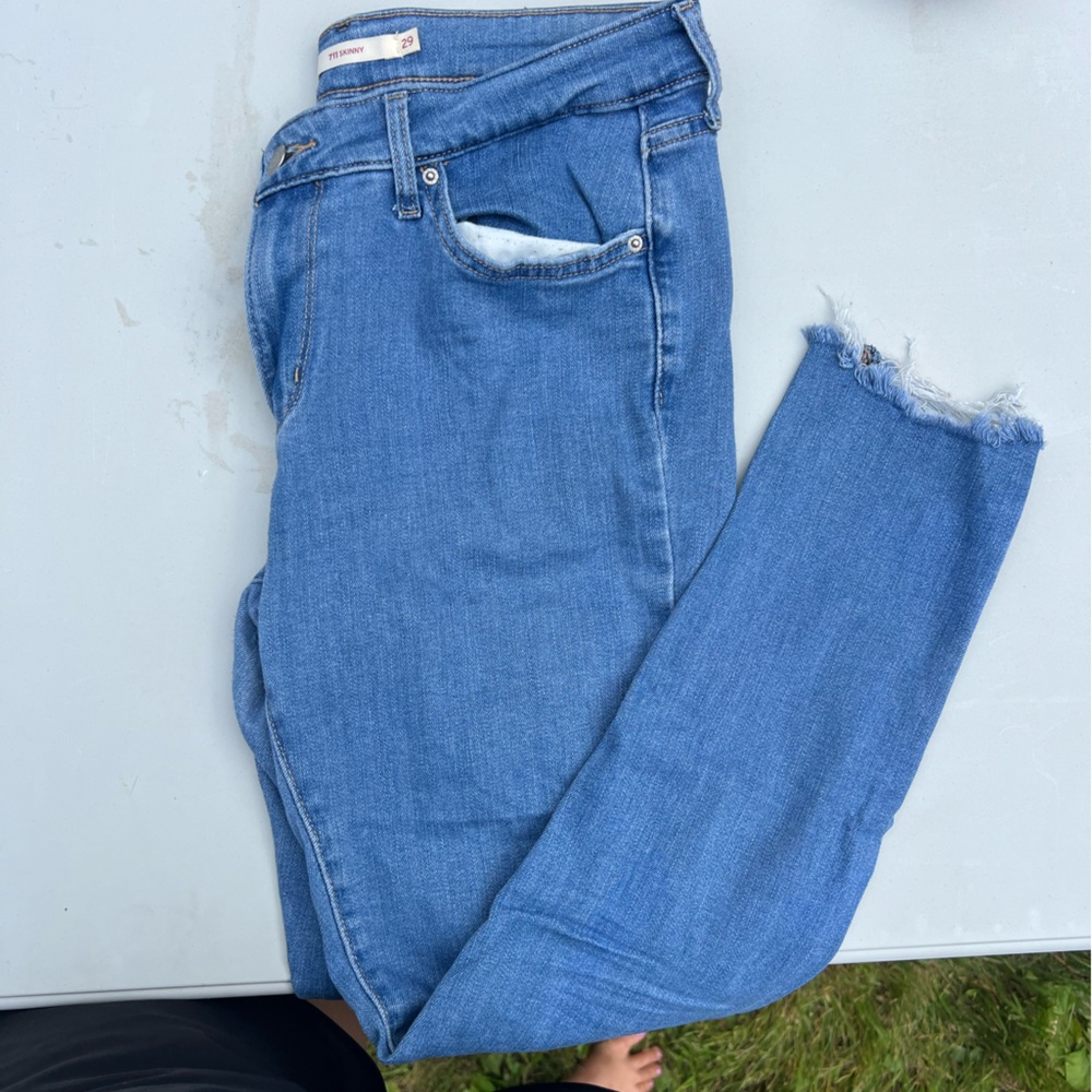 Classic Blue Levi’s Women's Jeans